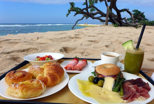 Sevgiliyle kahvaltı